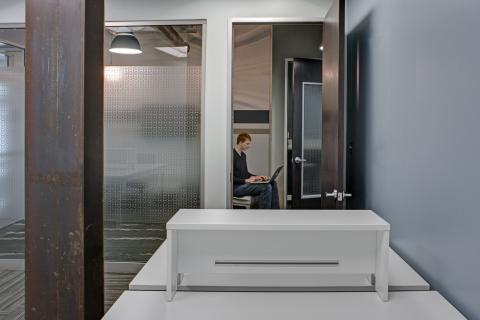 MCS UMBC CyberHive Interior (14)