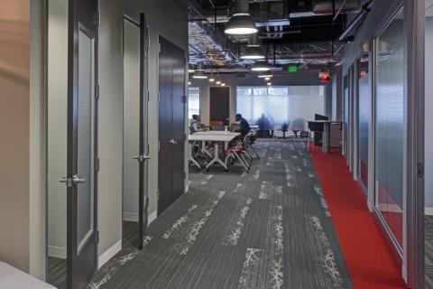 MCS UMBC CyberHive Interior (11)