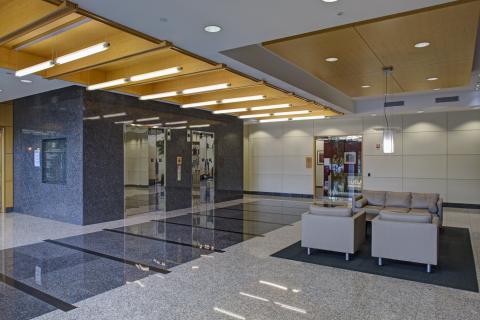 HF4 Columbia Corporate Park 100 Lobby (2)