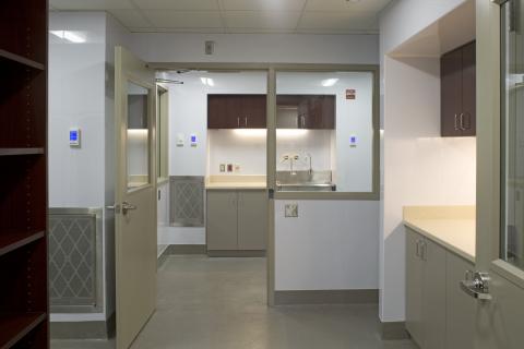 MCS GBMC Pharmacy Interior (7)