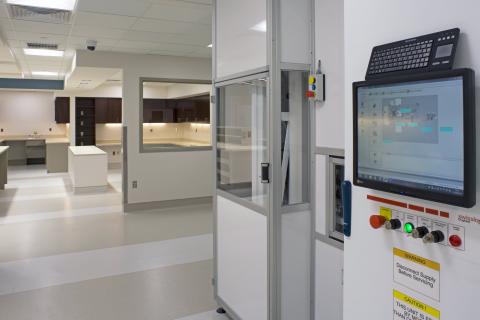 MCS GBMC Pharmacy Interior (17)