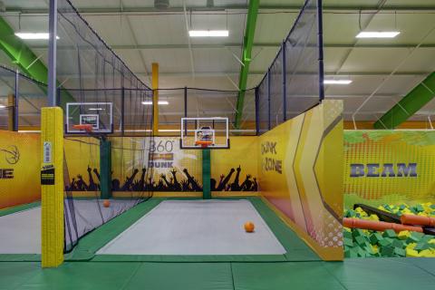 SK8 Rockin' Jump Interior (8)