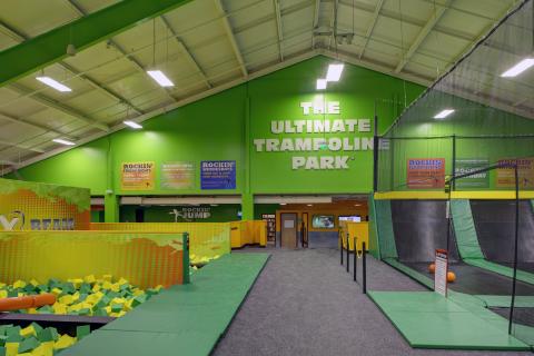 SK8 Rockin' Jump Interior (3)