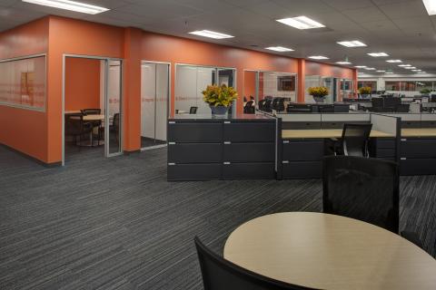 RW1 Direct Energy Solar Interior Office (1)