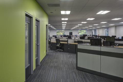 RW1 Direct Energy Solar Interior Office (7)