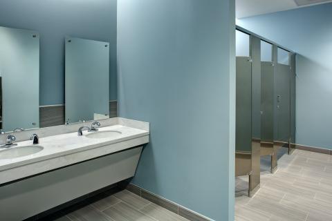 LP1 SAAB Restroom