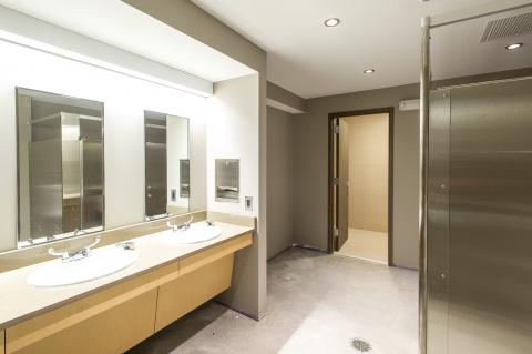 MCS ZeroFox Restroom (8)