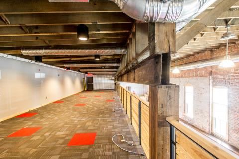 MCS ZeroFox Interior Office (16)