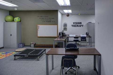 MCS Crofton Family Eye Care Interior (23)
