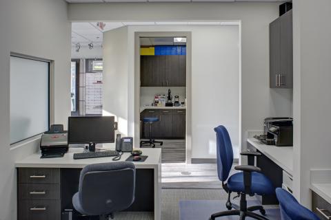 MCS Crofton Family Eye Care Interior (21)