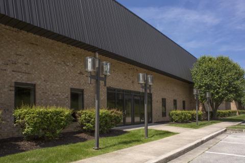 EL1B Eldersburg Business Center Exterior (10)
