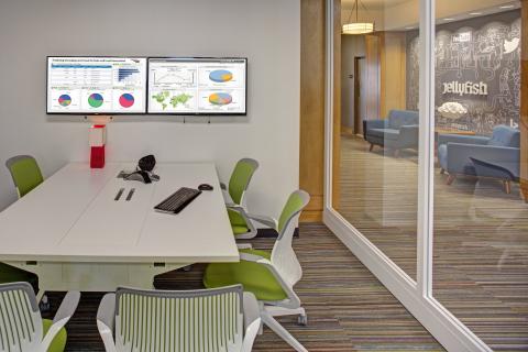 HA1 JellyFish Interior Office (11)