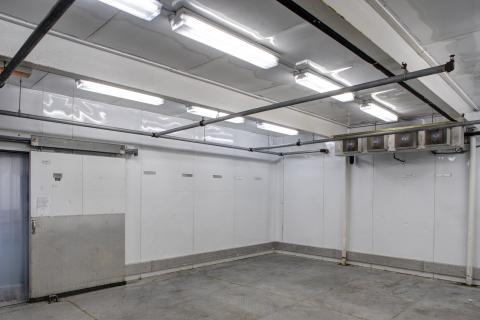058E Beltway Business Community Interior (18)