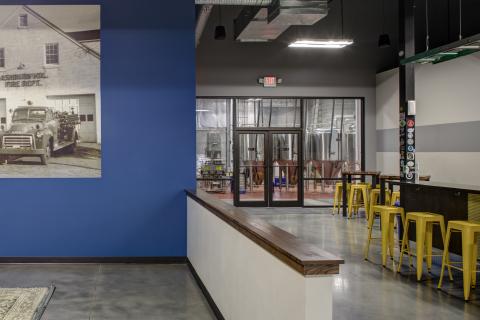 AB9 House 6 Brewing Company Interior (9)
