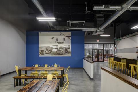 AB9 House 6 Brewing Company Interior (8)