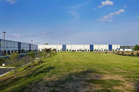 CD2 I-66 Exterior (17)