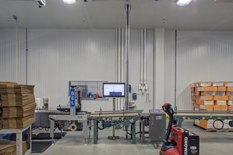 EC5 Saval Foods Interior (2)