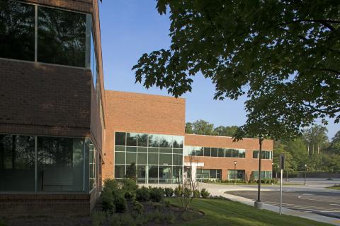 RR2 Owings Mills Corporate Campus Exterior (5)