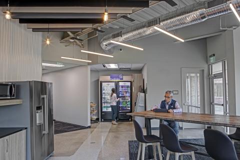 RR2 Owings Mills Corporate Campus Community Room (3)