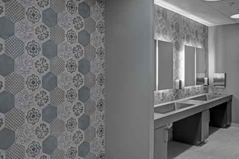 RR2 Owings Mills Corporate Campus Restroom (3)