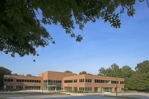 RR2 Owings Mills Corporate Campus Exterior (2)
