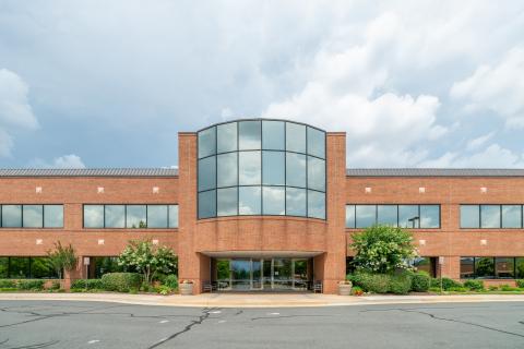 LS8 Loudoun Tech Center - 46000 Center Oak Plaza Exterior (1)