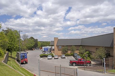 BBC Beltway Business Community - 058D 3721 Commerce Drive-13