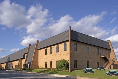 BBC Beltway Business Community - 059C 3620 Commerce Drive-16