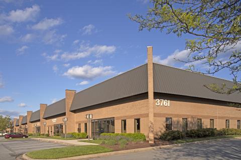 BBC Beltway Business Community - 058E 3761 Commerce Drive-6
