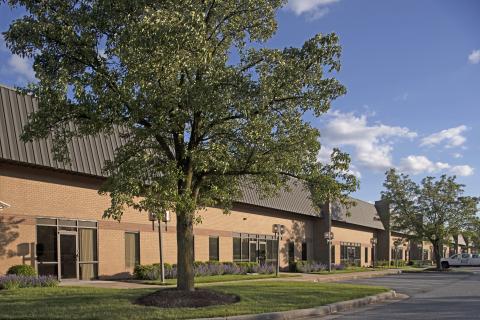 BBC Beltway Business Community - 058E 3761 Commerce Drive-9