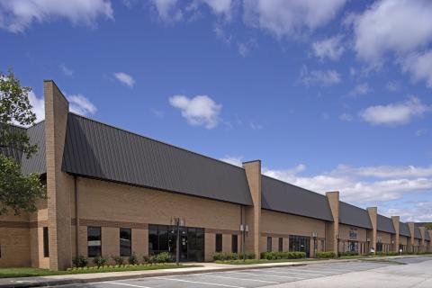 BBC Beltway Business Community - 058b 3741 Commerce Drive-11
