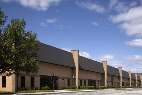 BBC Beltway Business Community - 058b 3741 Commerce Drive-3
