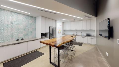6011-University-Boulevard-Suite-200-Kitchen(1)