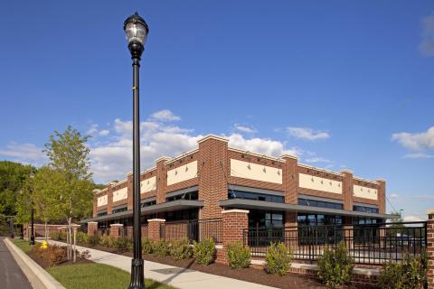 BN1-8 Buckingham Retail Exterior (12)