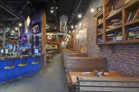 HF1 Eggspectation Interior (8)