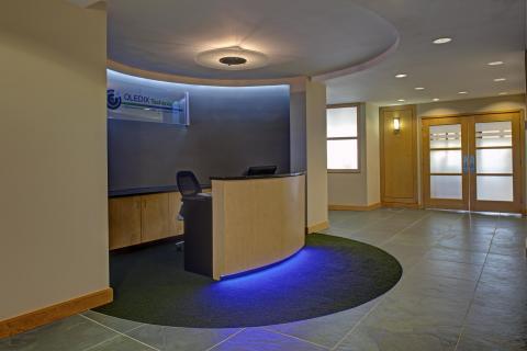 HA1 Oledix Office Lobby (2)