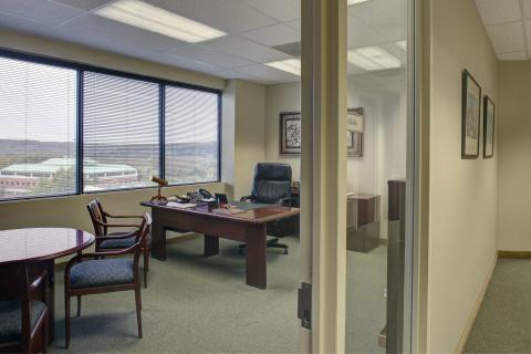 IC1 Willis Private Office (1)