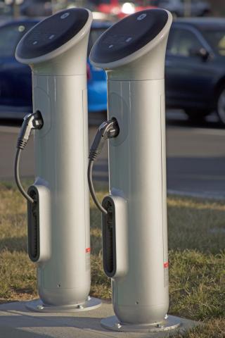 SC1B Vehicle Charging Stations (4)