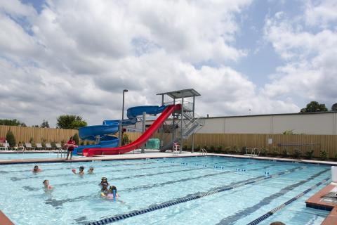 025 Merritt Athletic Club Outdoor Pool (3)