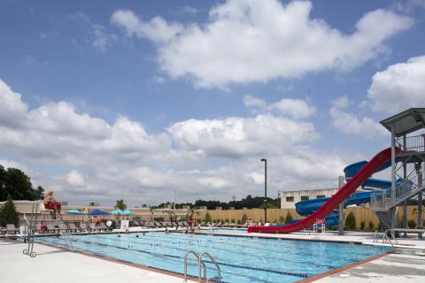 025 Merritt Athletic Club Outdoor Pool (9)