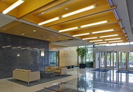 HF4 Columbia Corporate Park 100 Lobby (3)