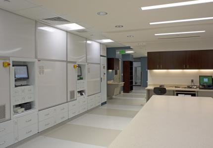 MCS GBMC Pharmacy Interior (25)