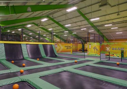 SK8 Rockin' Jump Interior (14)