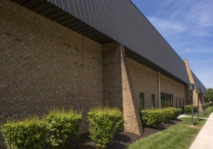 EL1B Eldersburg Business Center Exterior (8)