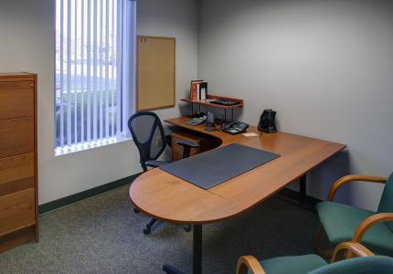 058E Beltway Business Community Interior office(33)