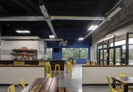 AB9 House 6 Brewing Company Interior (7)