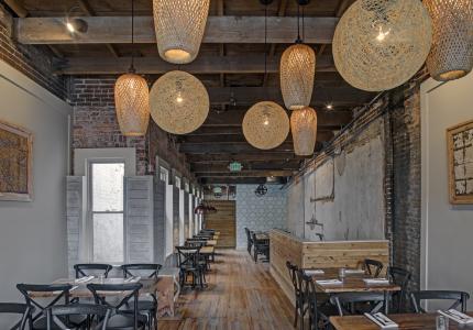 MCS Cask & Grain Interior (10)