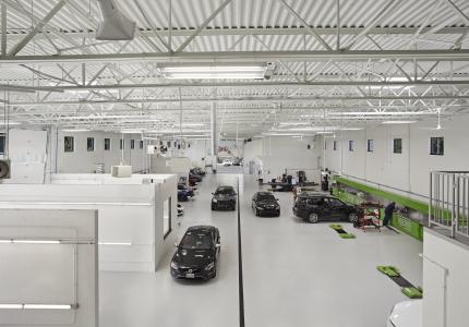 MCS D&V Auto Body Masters Interior (2)