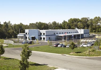 MCS D&V Auto Body Masters Exterior (1)