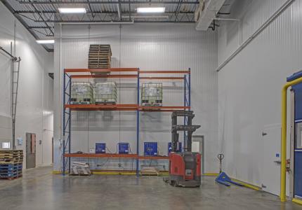 EC5 Saval Foods Interior (8)